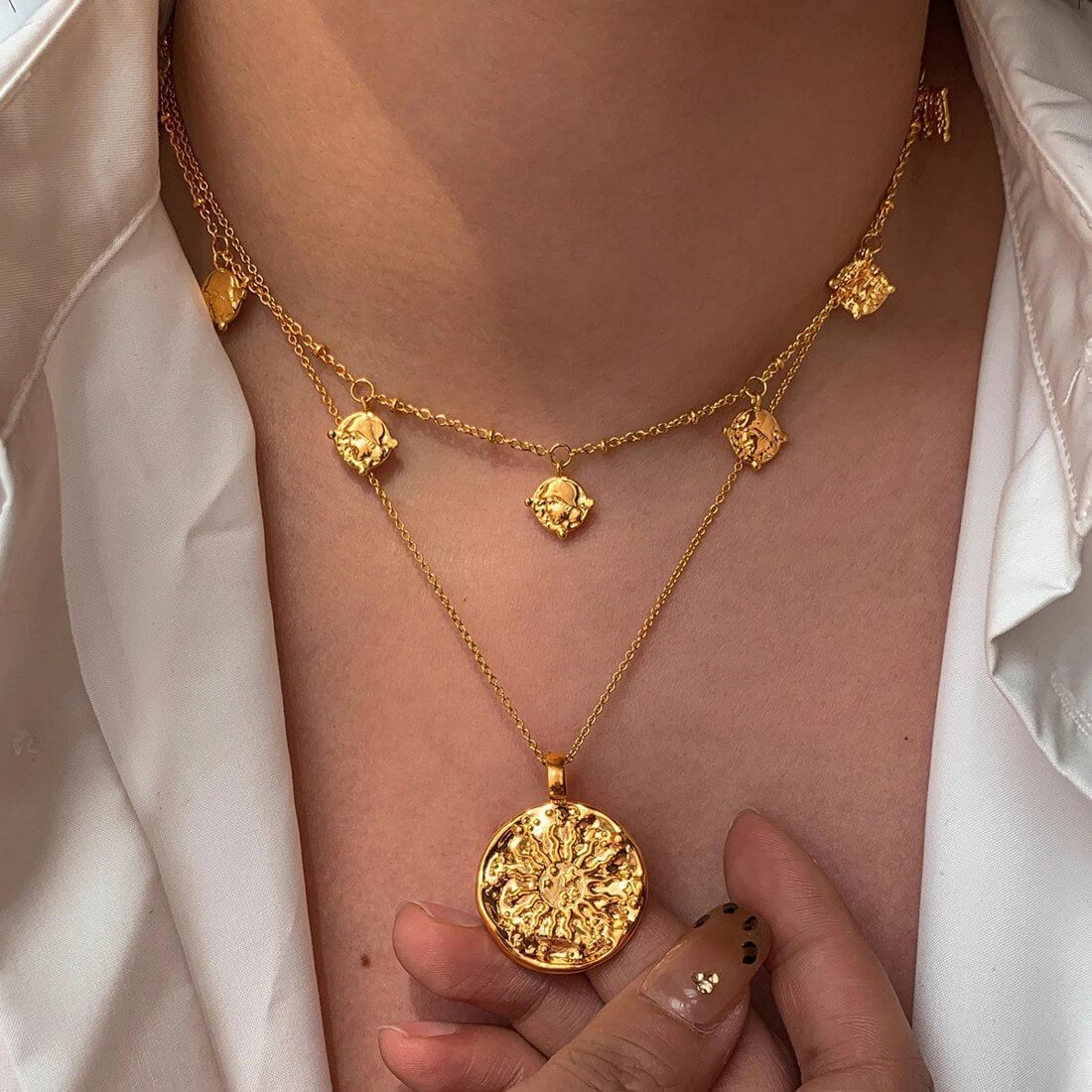Layered Coin Pendant Necklace N001 — detail 1