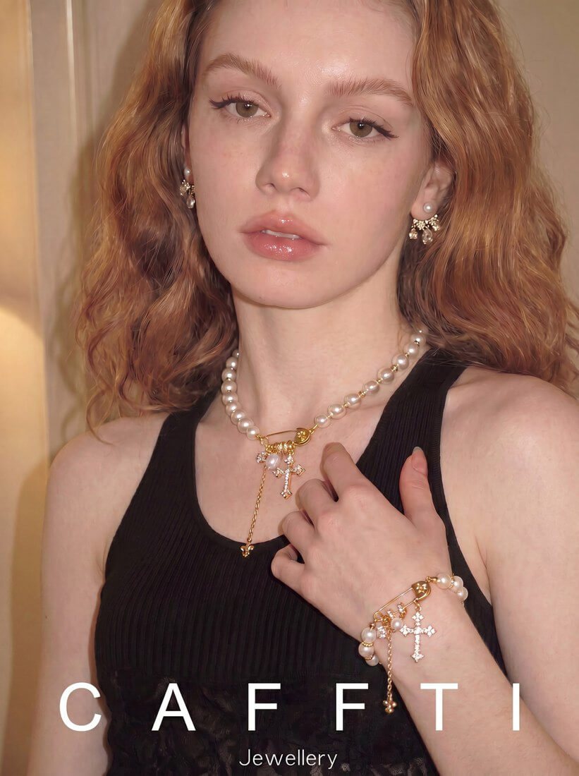 Pearl & Cross Layered Necklace N002 — detail 2