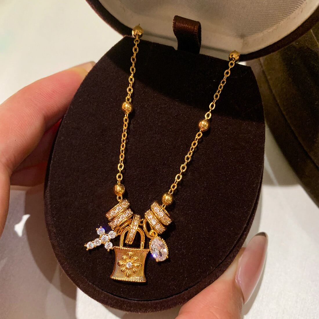 Detachable Charm Pendant Necklace N003 — main photo