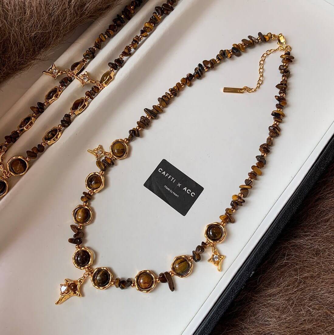Oval Stone Pendant Necklace N009 — main photo
