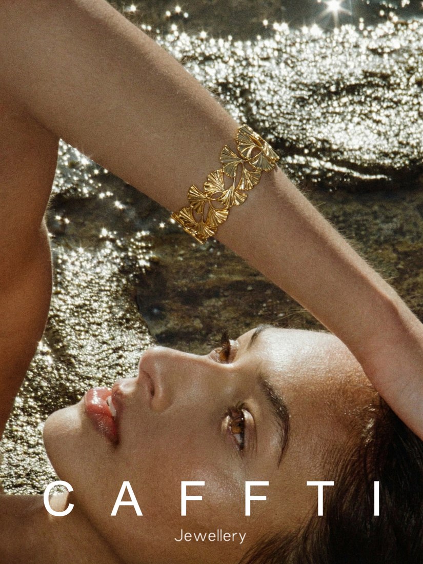 Wide Sculptural Cuff B008 — detail 2