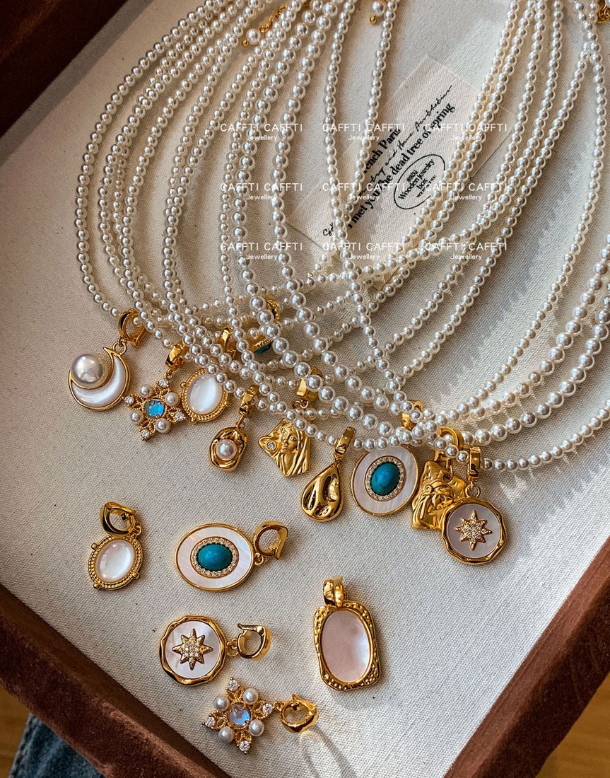 Interchangeable Pendant Collection S003 — detail 1