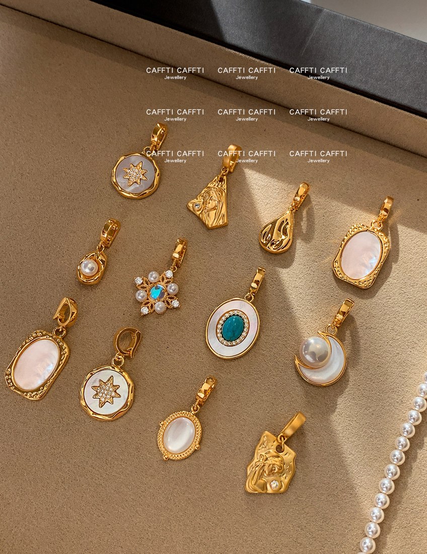 Interchangeable Pendant Collection S003 — detail 2