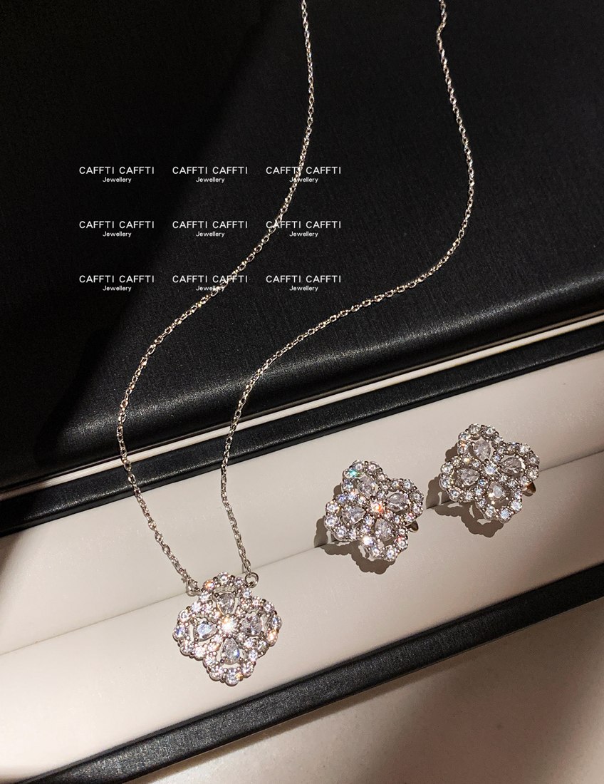 Ornate Clover Jewelry Set S009 — detail 2