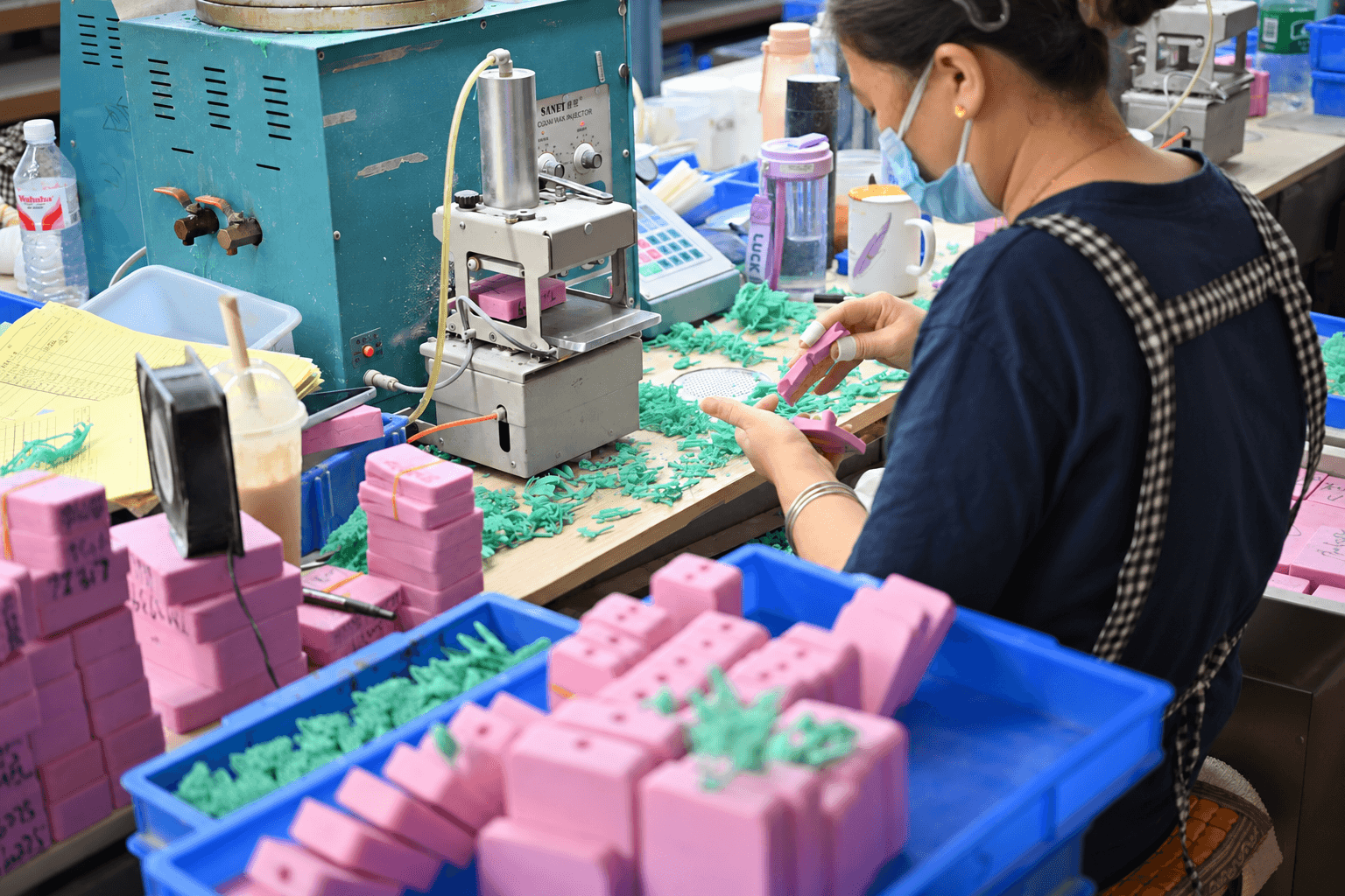 Wax injection for jewelry pattern development